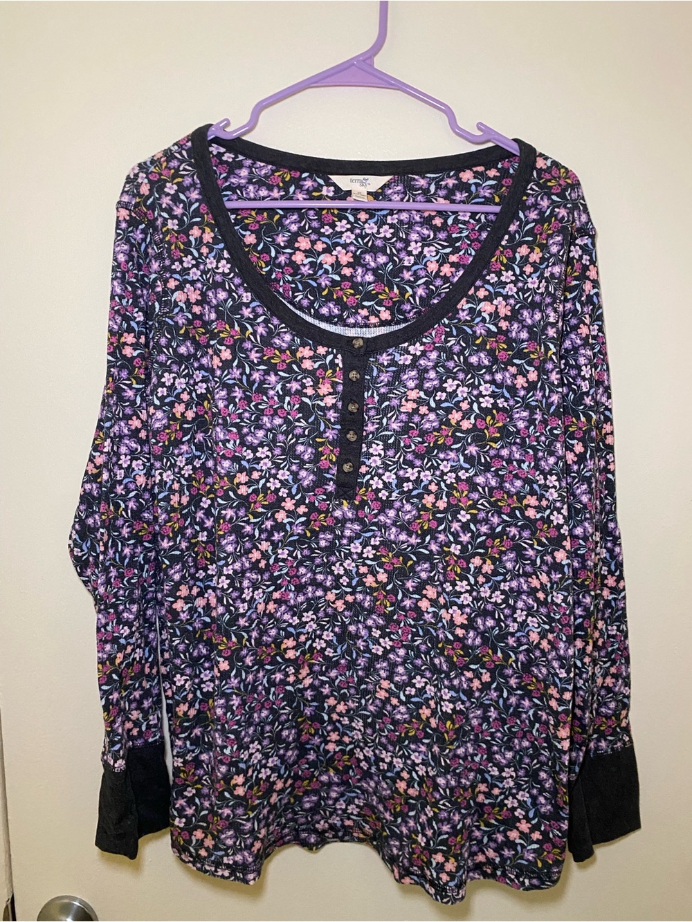 Black Floral terra sky Top - Purple & Pink Floral